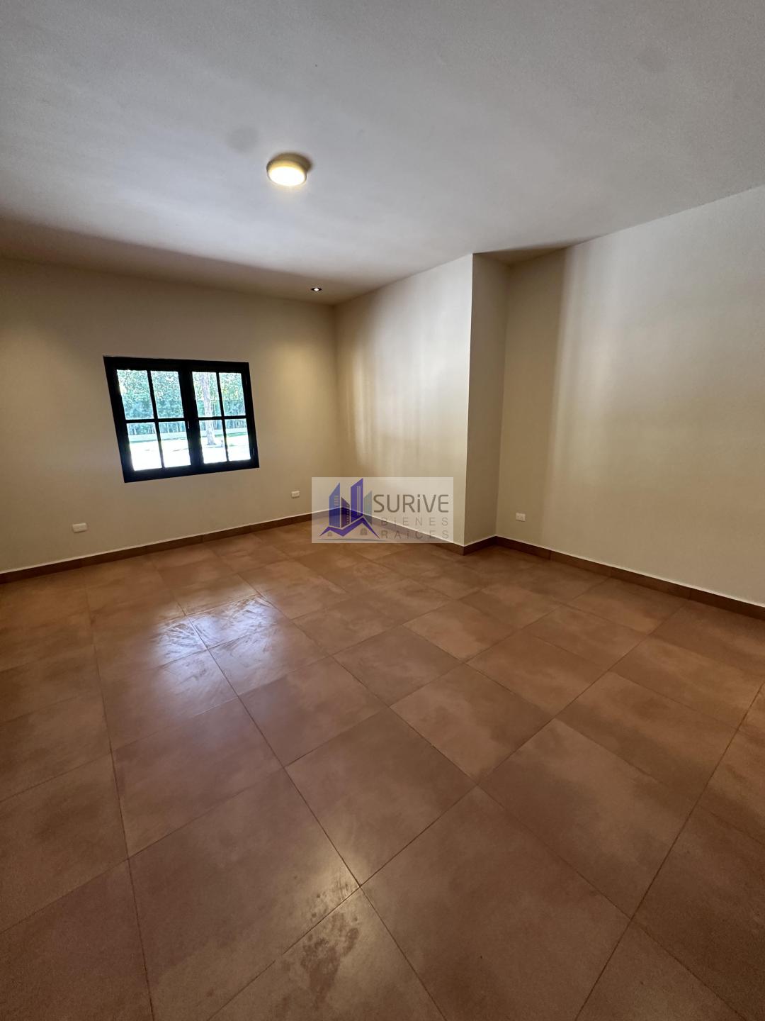 Casa RENTA Valles de Santiago