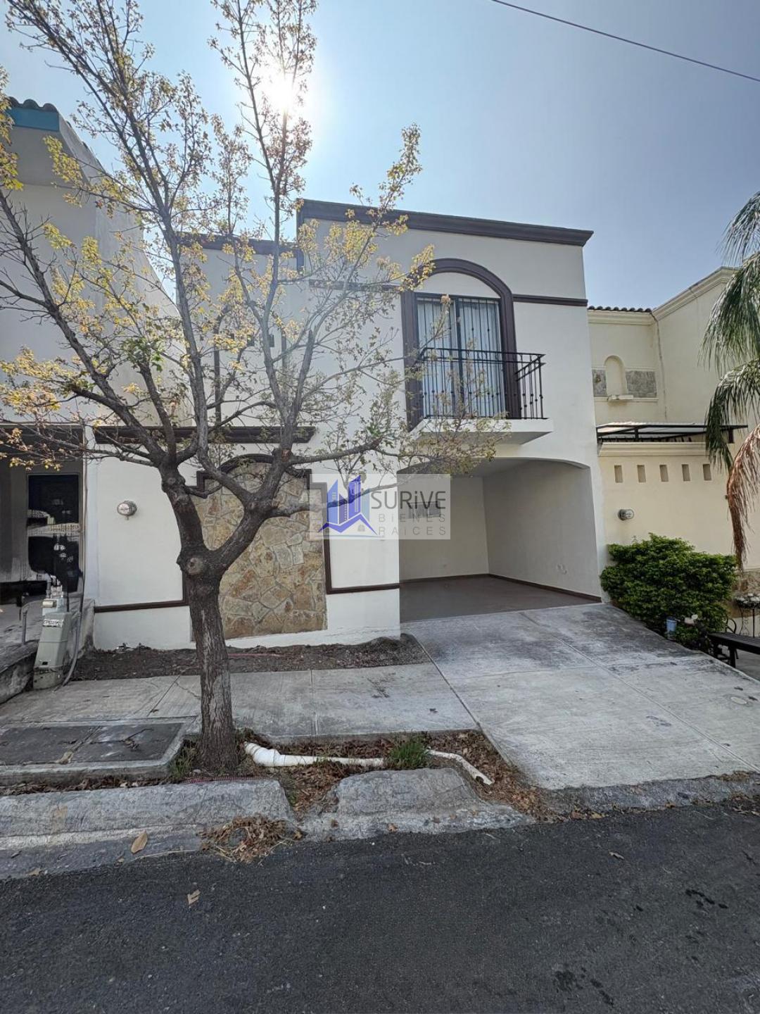 Casa remodelada zona sur Colinas del Huajuco