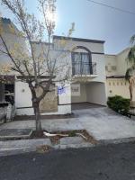 Casa remodelada zona sur Colinas del Huajuco