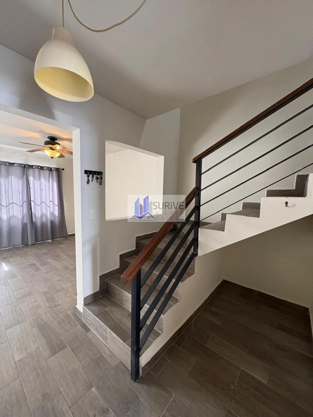 Casa remodelada zona sur Colinas del Huajuco
