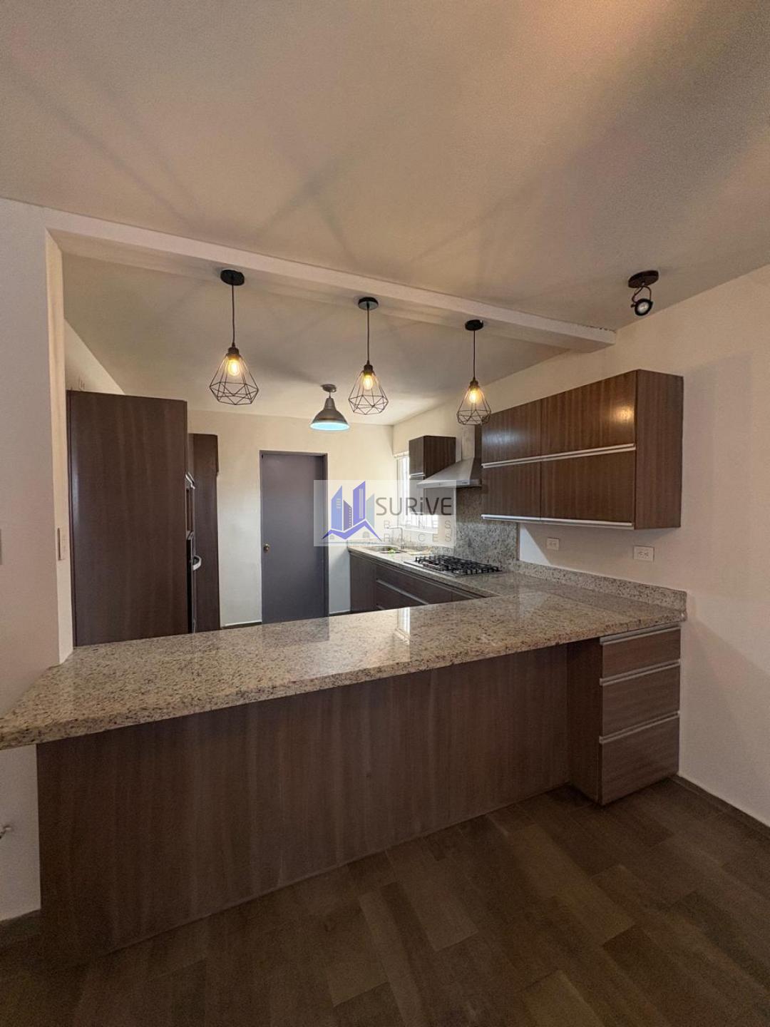 Casa remodelada zona sur Colinas del Huajuco