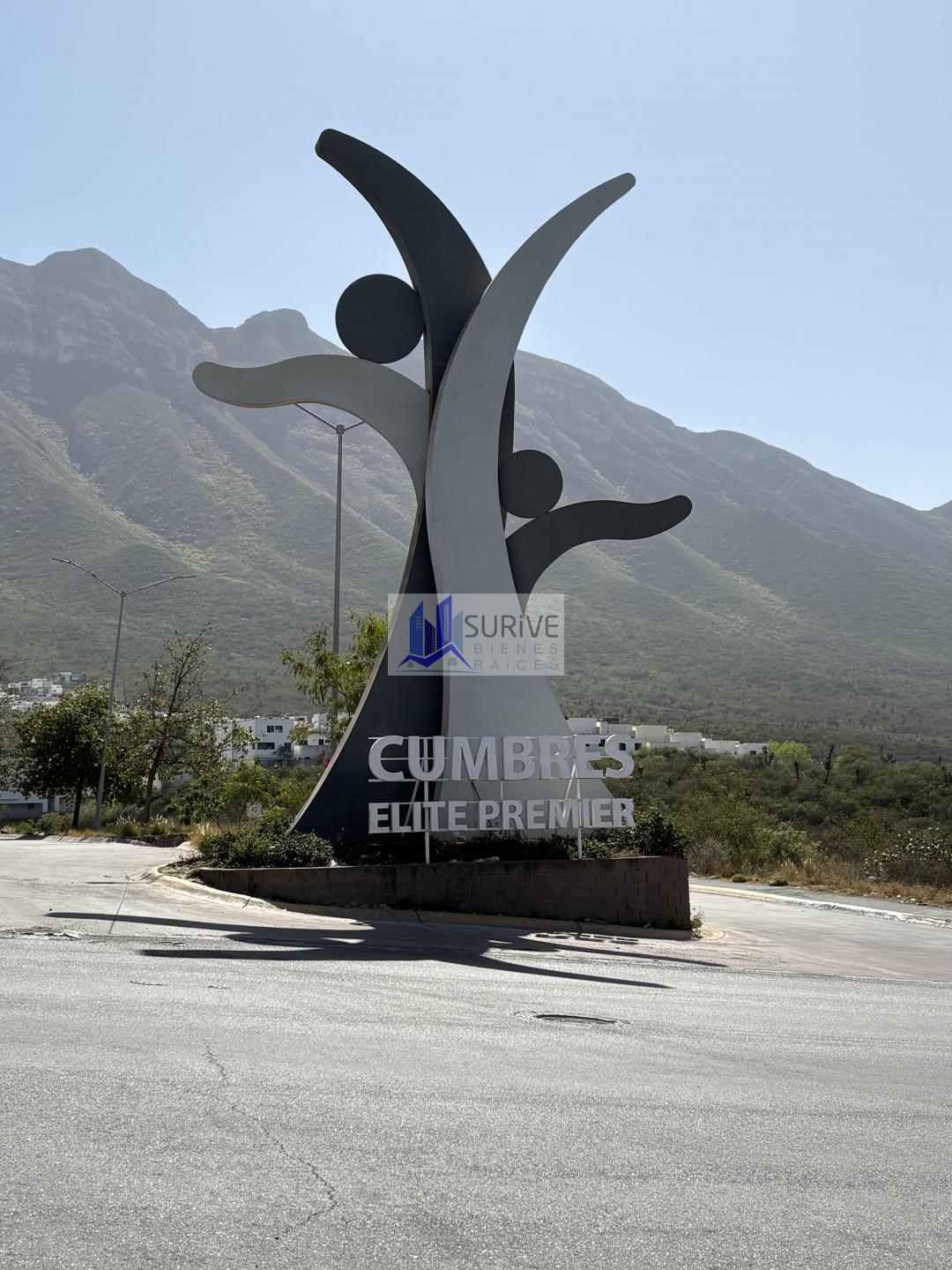 Venta de Terreno en cumbres Élite Premier