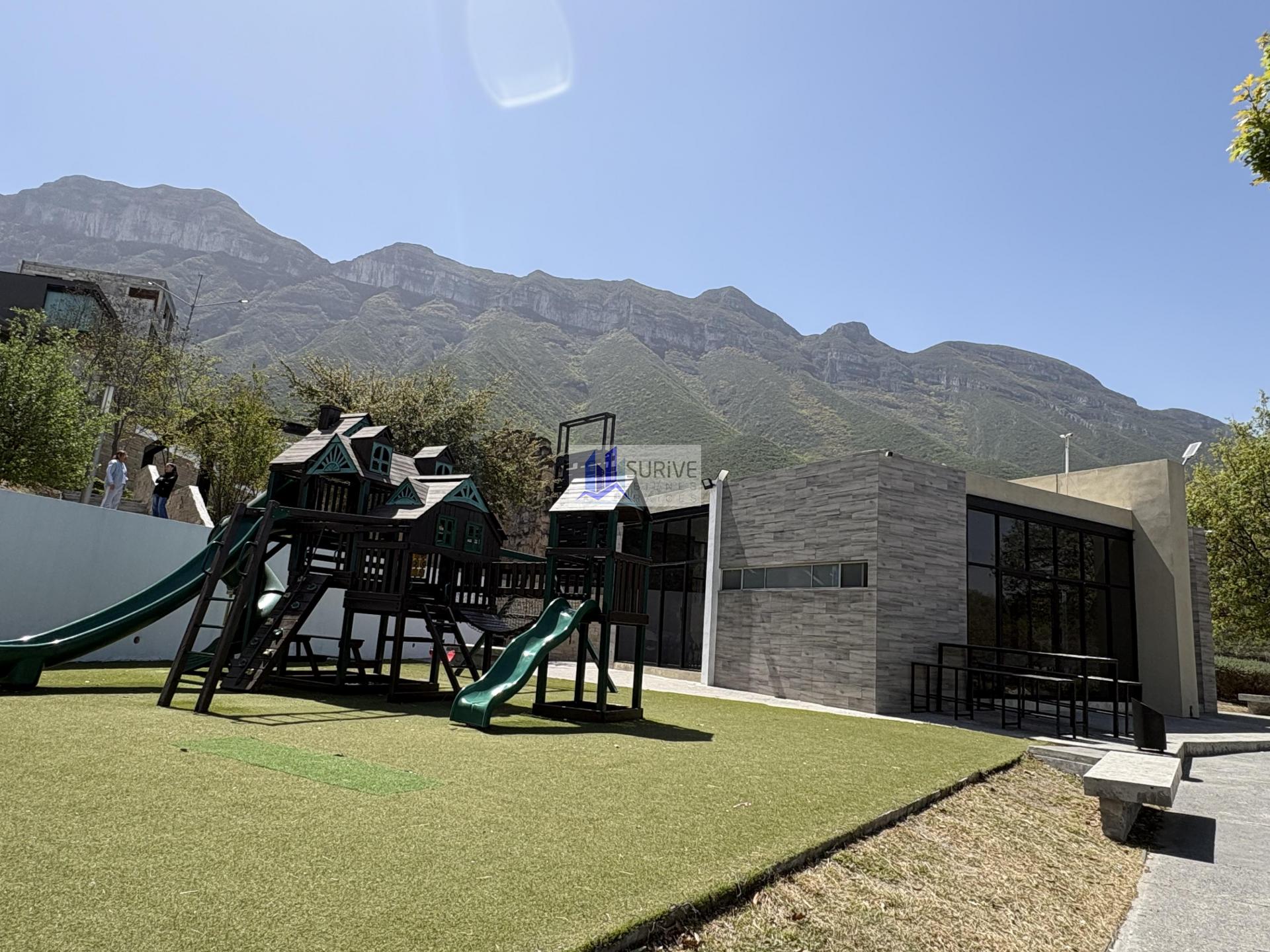 Venta de Terreno en cumbres Élite Premier