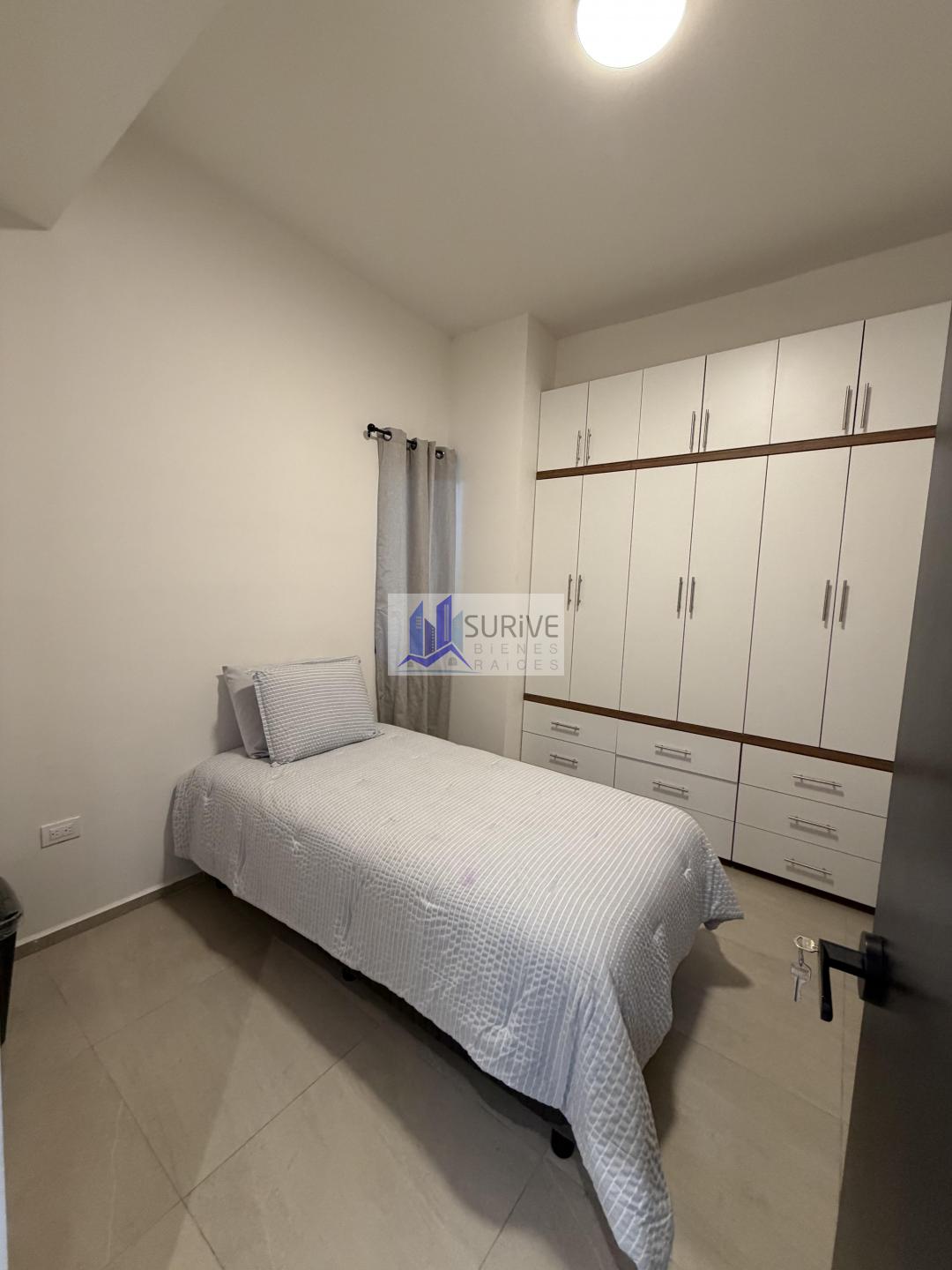 Renta Departamento OLIVAS