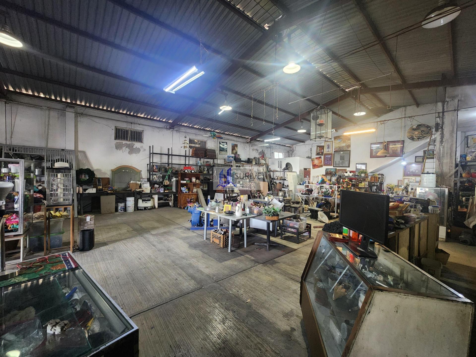 LOCAL COMERCIAL EN RENTA – AV. LINCOLN, MONTERREY
