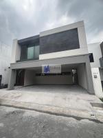 Casas en Venta Los Nogales en Santiago N.L