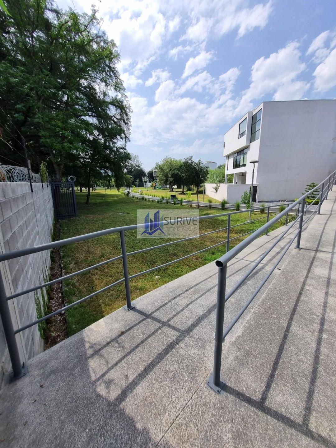 TERRENO EN VENTA CARRETERA NACIONAL