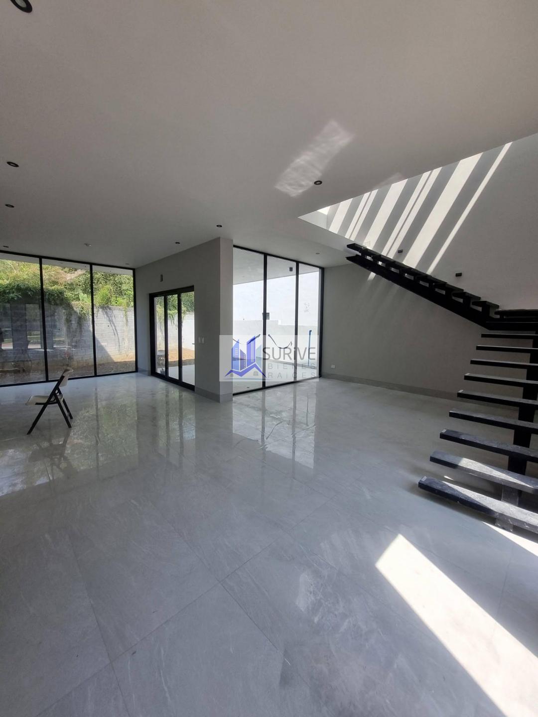 CASA EN VENTA CARRETERA NACIONAL