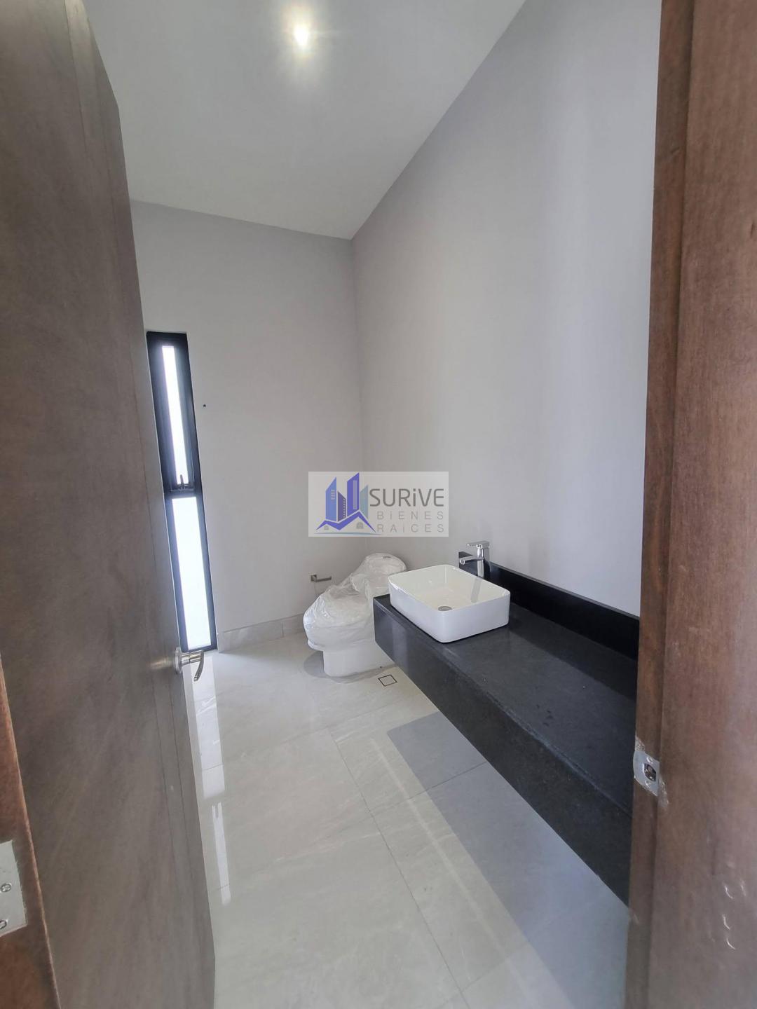 CASA EN VENTA CARRETERA NACIONAL
