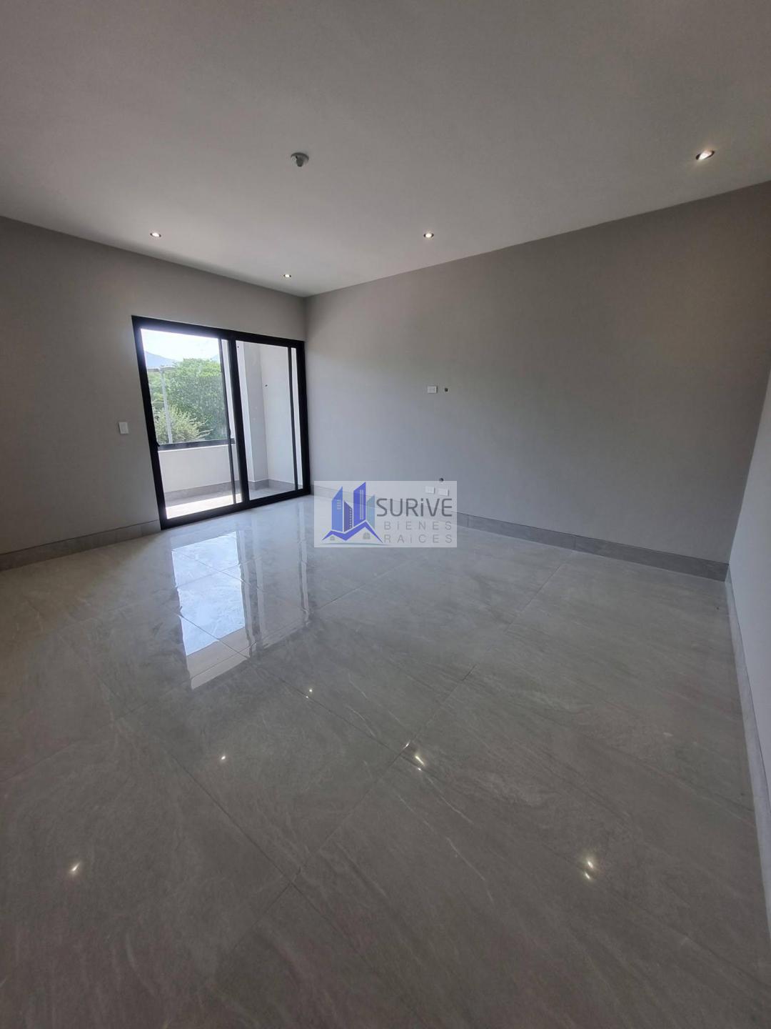 CASA EN VENTA CARRETERA NACIONAL