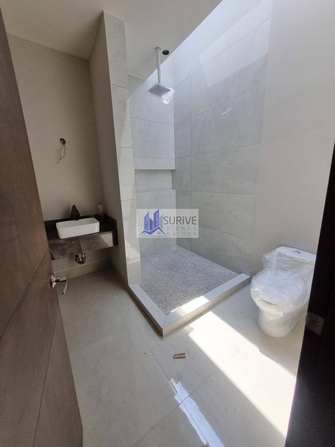 CASA EN VENTA CARRETERA NACIONAL