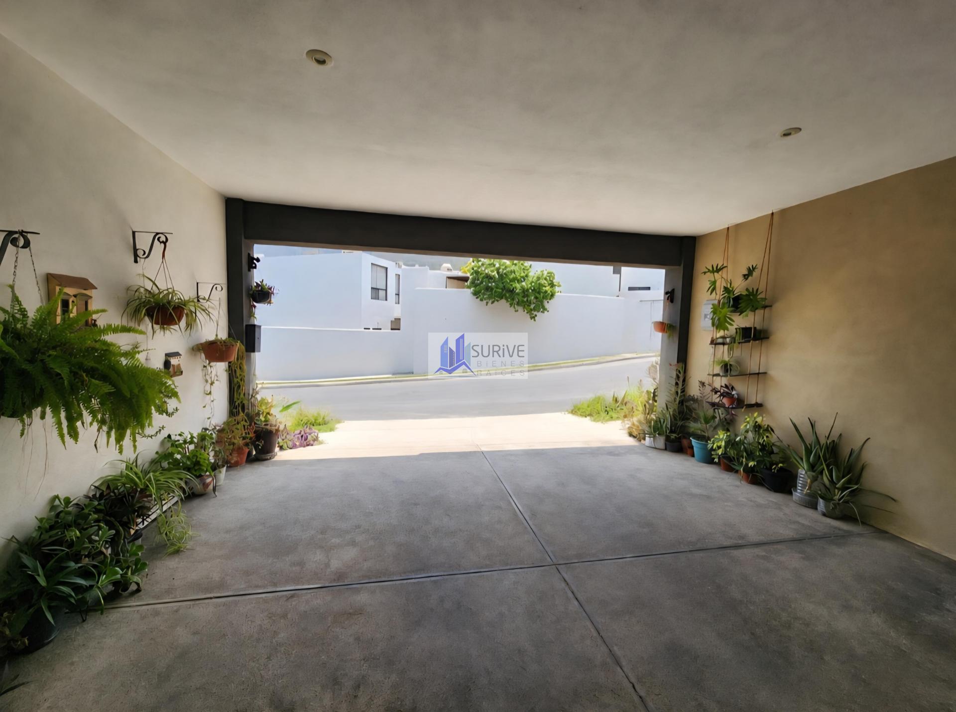 CASA EN VENTA | LAS NUBES, SANTA CATARINA, N.L