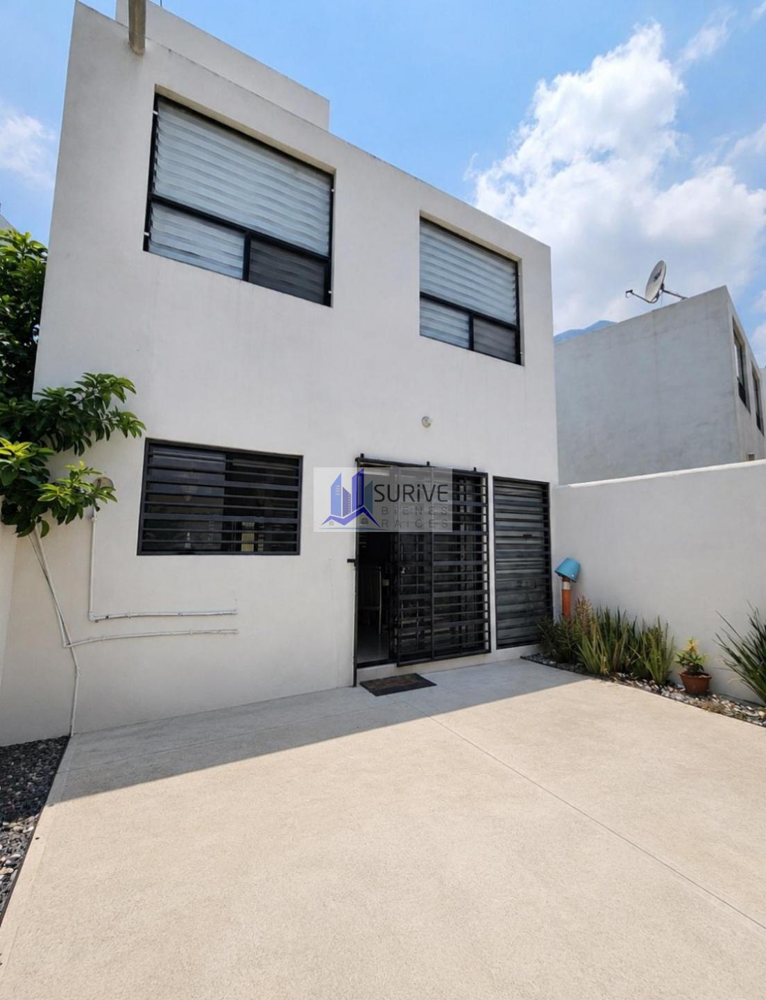 CASA EN VENTA | LAS NUBES, SANTA CATARINA, N.L