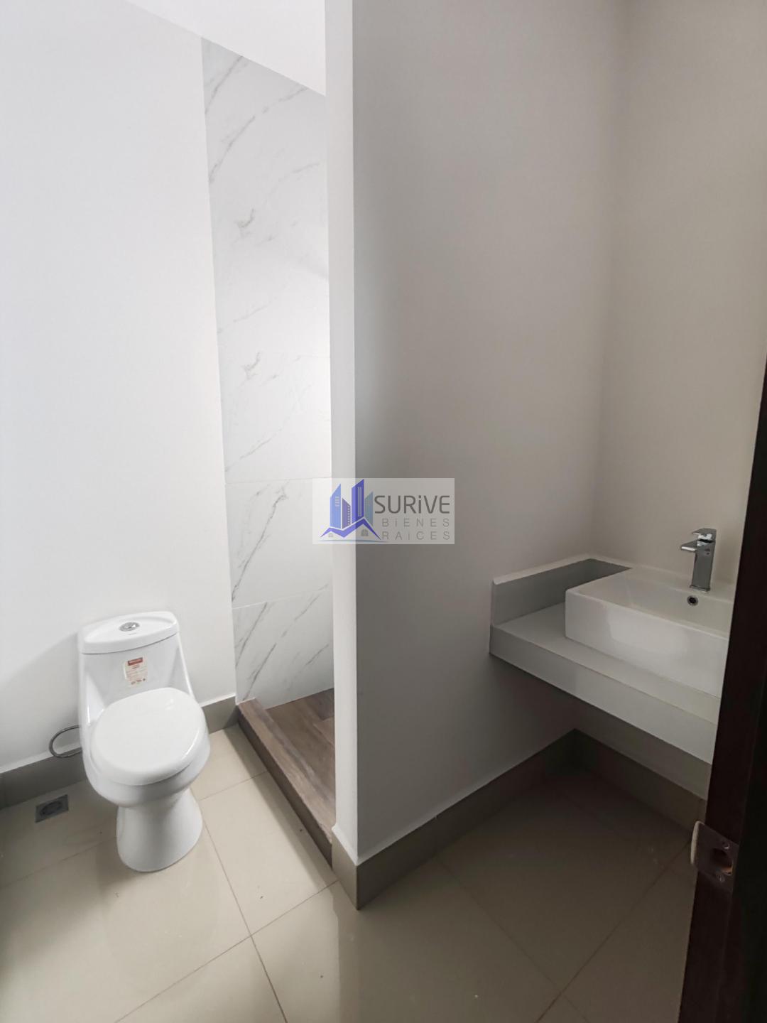 Casa en renta en residencial Dalia