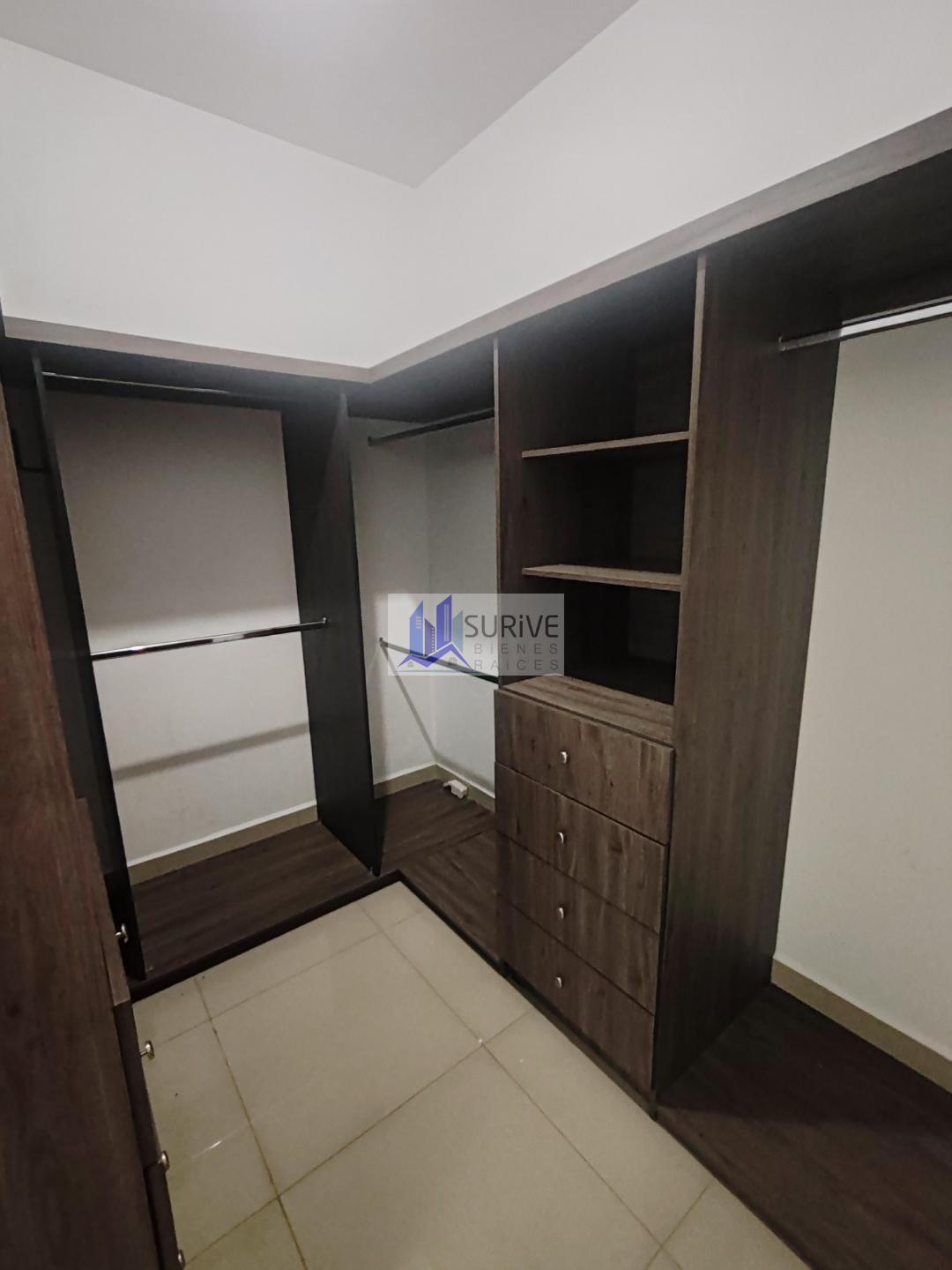 Casa en renta en residencial Dalia