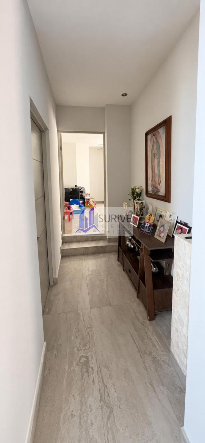 RESIDENCIA EN PUEBLITO DE SANTIAGO