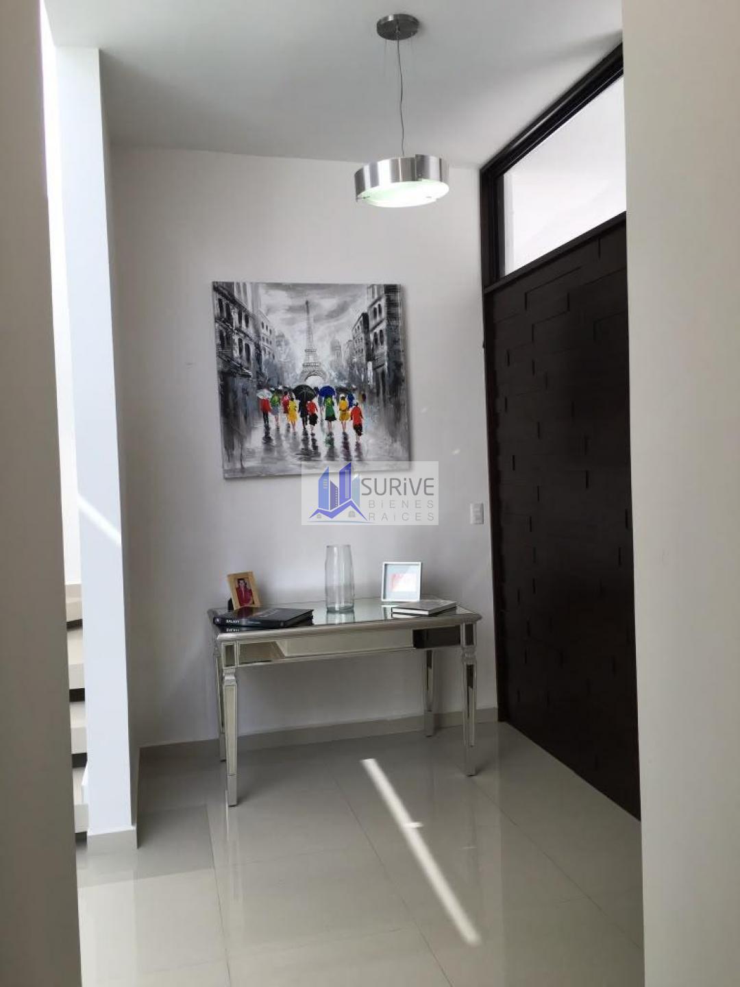 Casa en Renta Alviento Residencial Santiago N.L