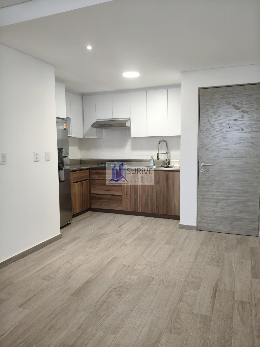 DEPARTAMENTO EN RENTA EN TORRE CENTRO CUAUHTEMOC.