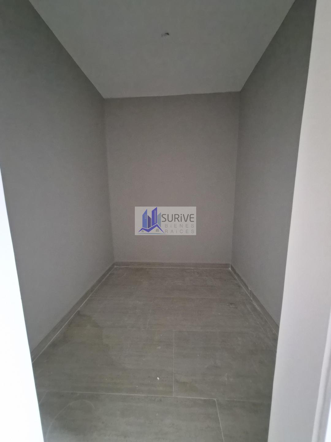 CASA EN VENTA EN CAROLCO