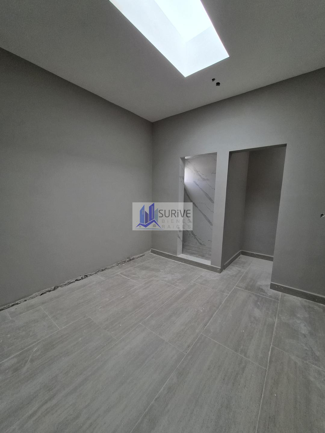 CASA EN VENTA EN CAROLCO