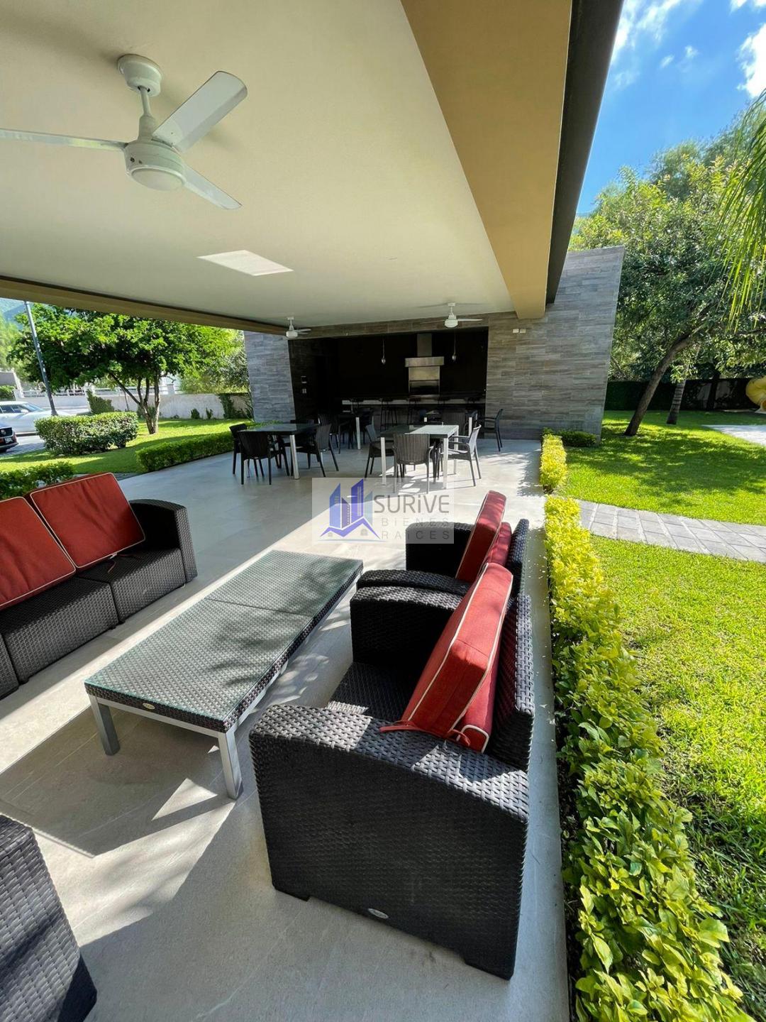 Casa en Venta CEREZOS