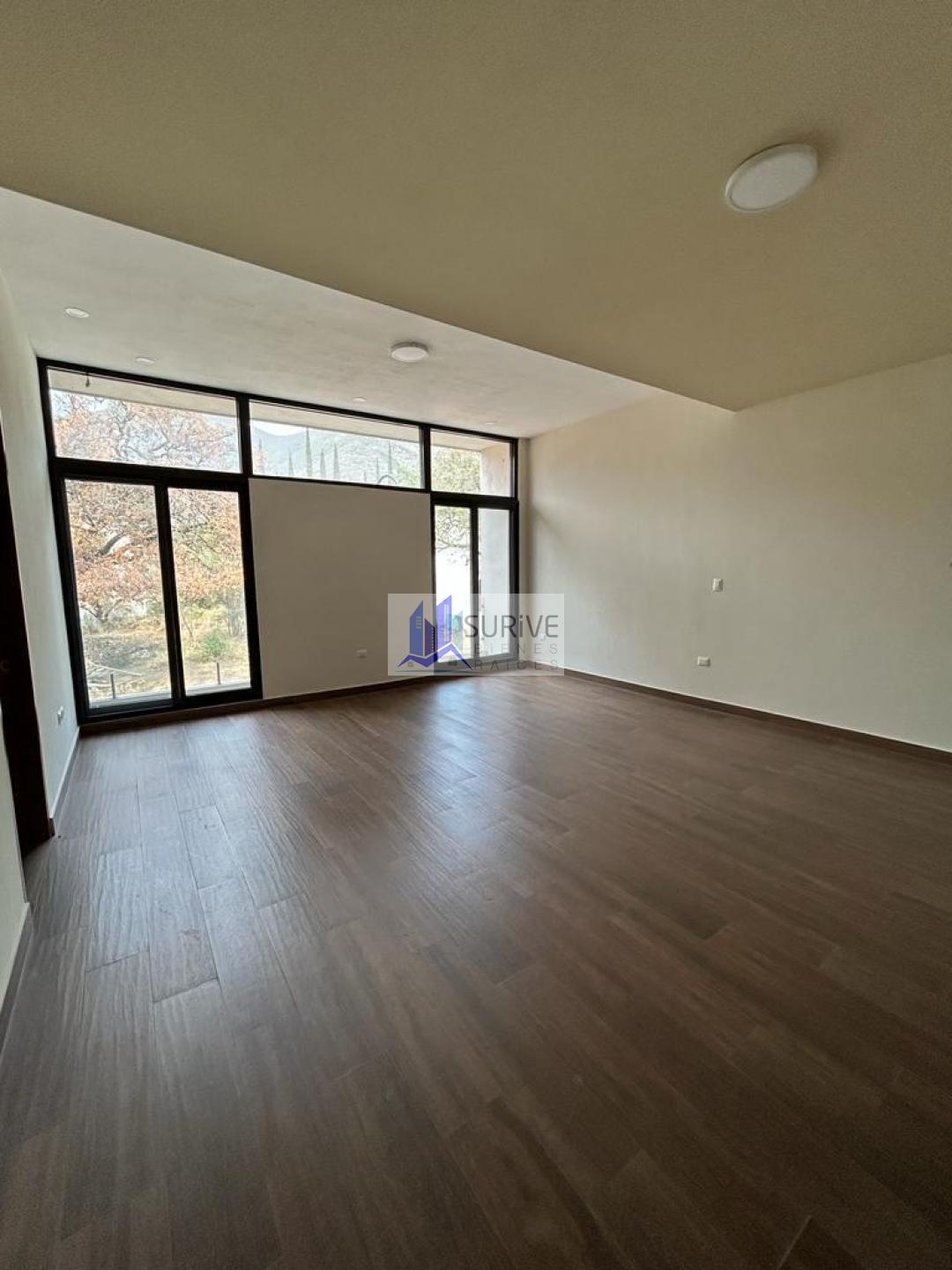 CASA VENTA CARRETERA NACIONAL LA JOYA PRIVADA RESIDENCIAL