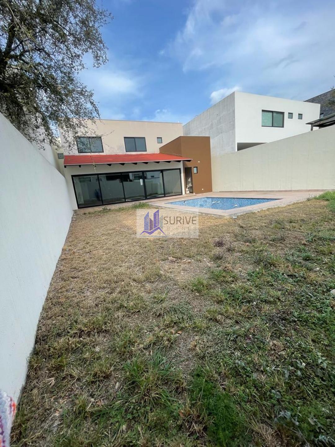 CASA VENTA CARRETERA NACIONAL LA JOYA PRIVADA RESIDENCIAL