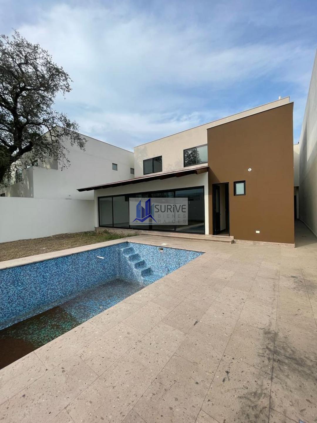 CASA VENTA CARRETERA NACIONAL LA JOYA PRIVADA RESIDENCIAL