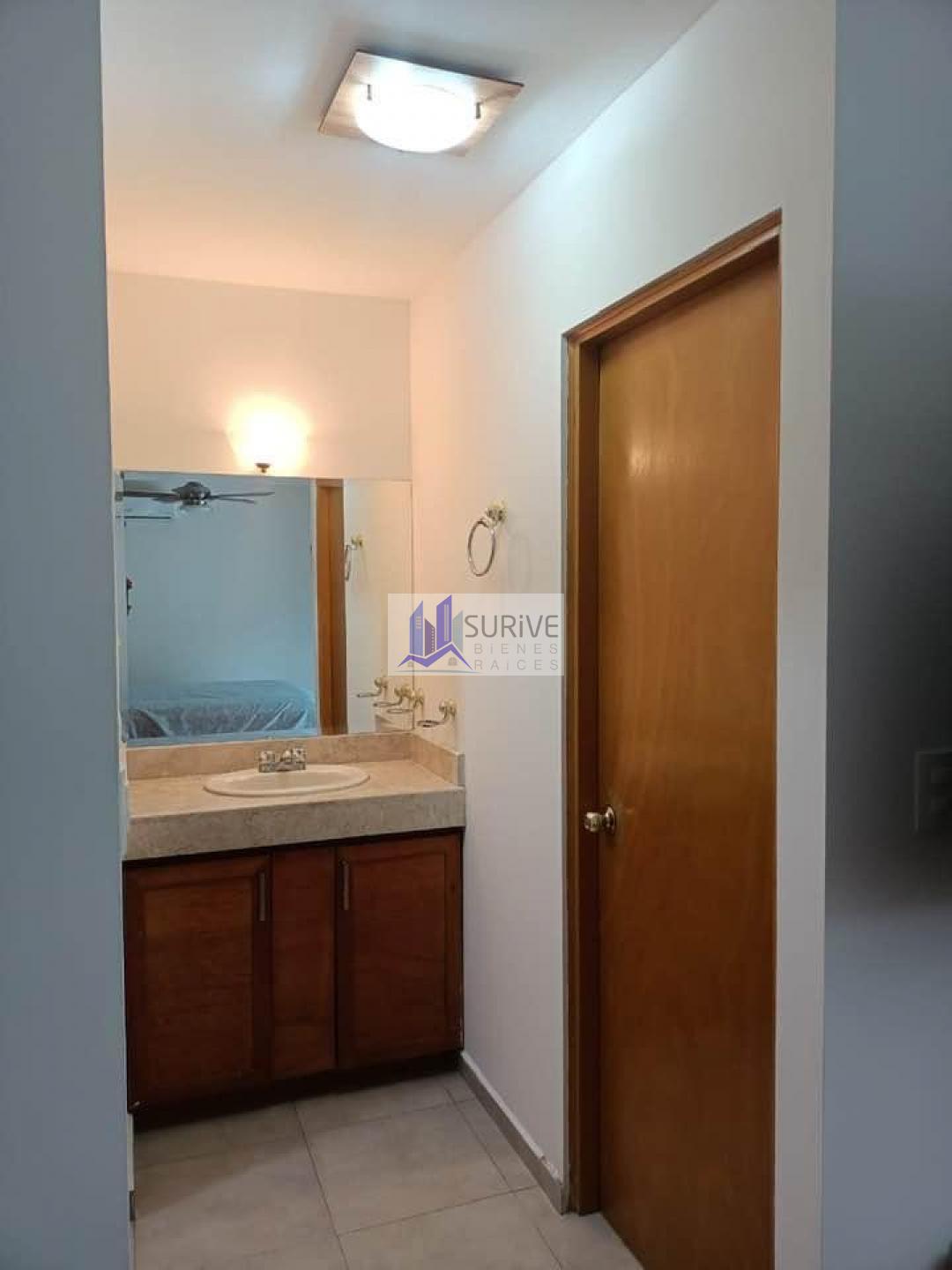 CASA EN VENTA ZONA SUR CARRETERA NACIONAL