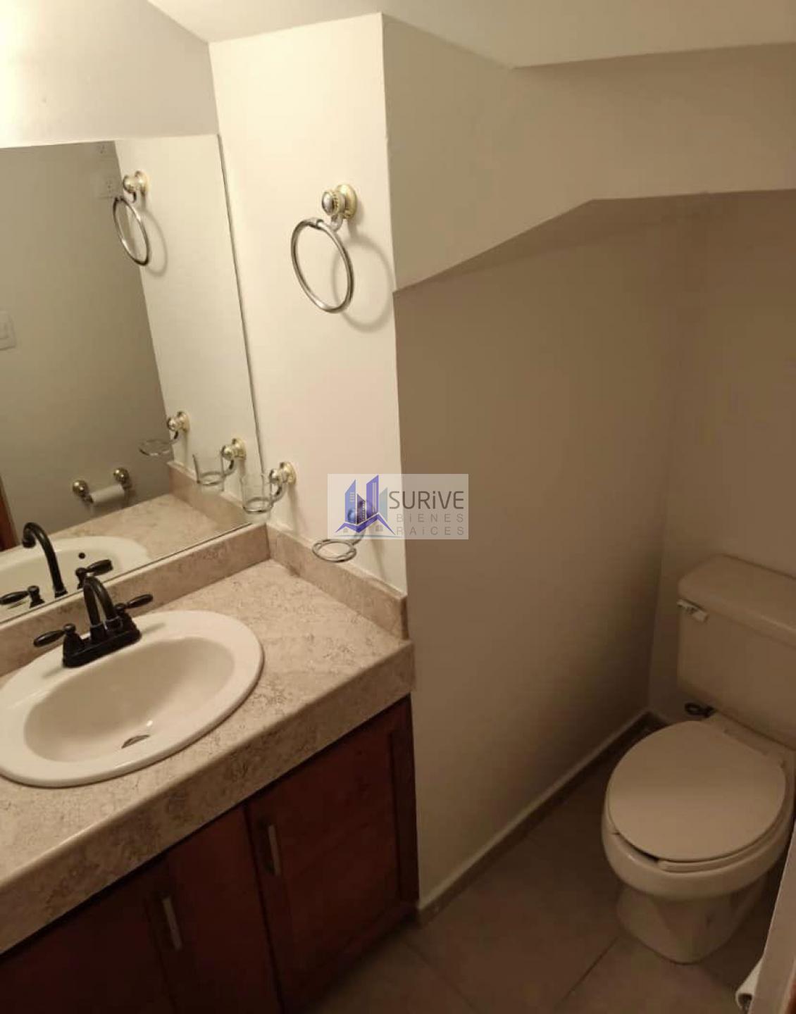 CASA EN VENTA ZONA SUR CARRETERA NACIONAL