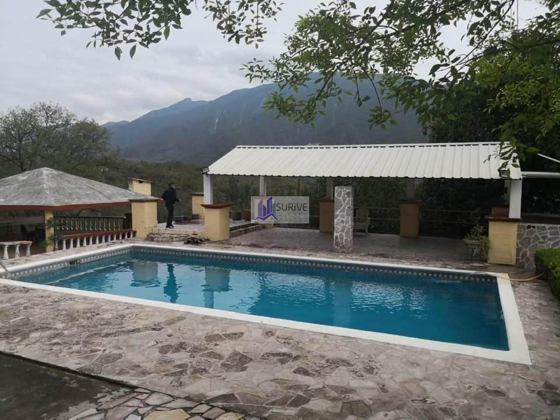 VENTA QUINTA EN ALLENDE