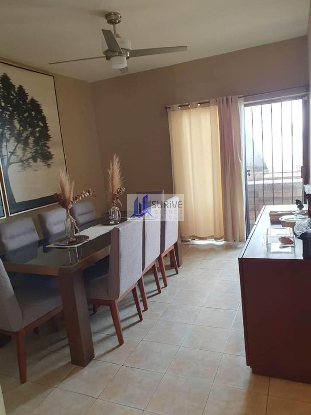 CASA EN RENTA EN PEDREGAL LA SILLA