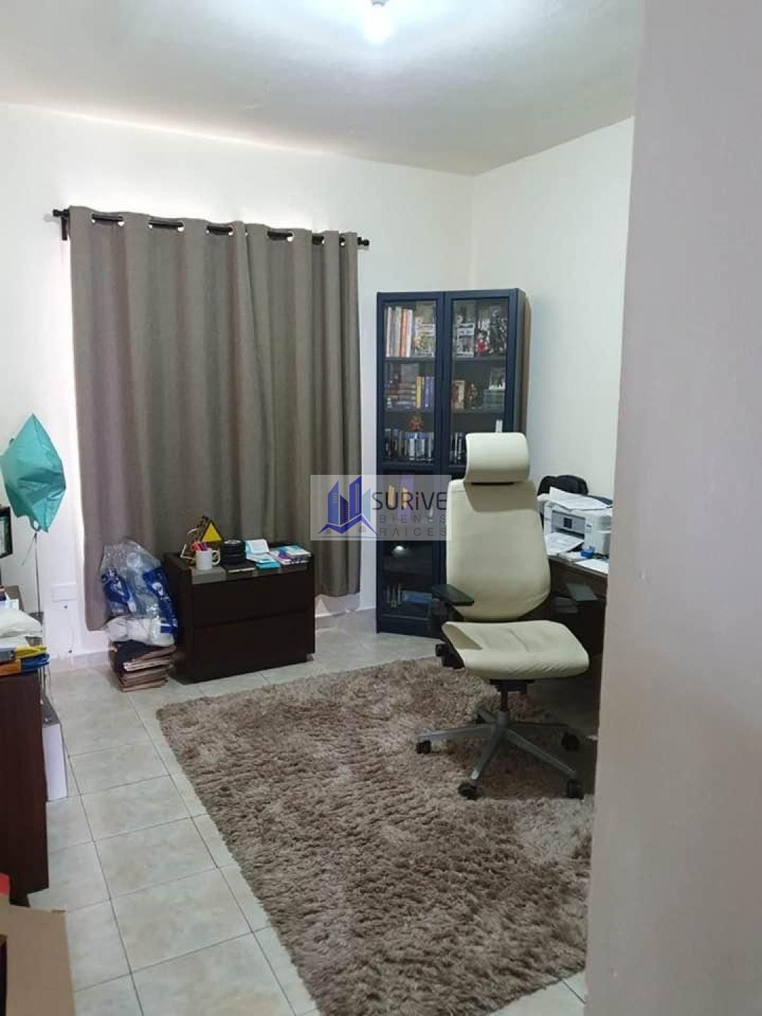 CASA EN RENTA EN PEDREGAL LA SILLA