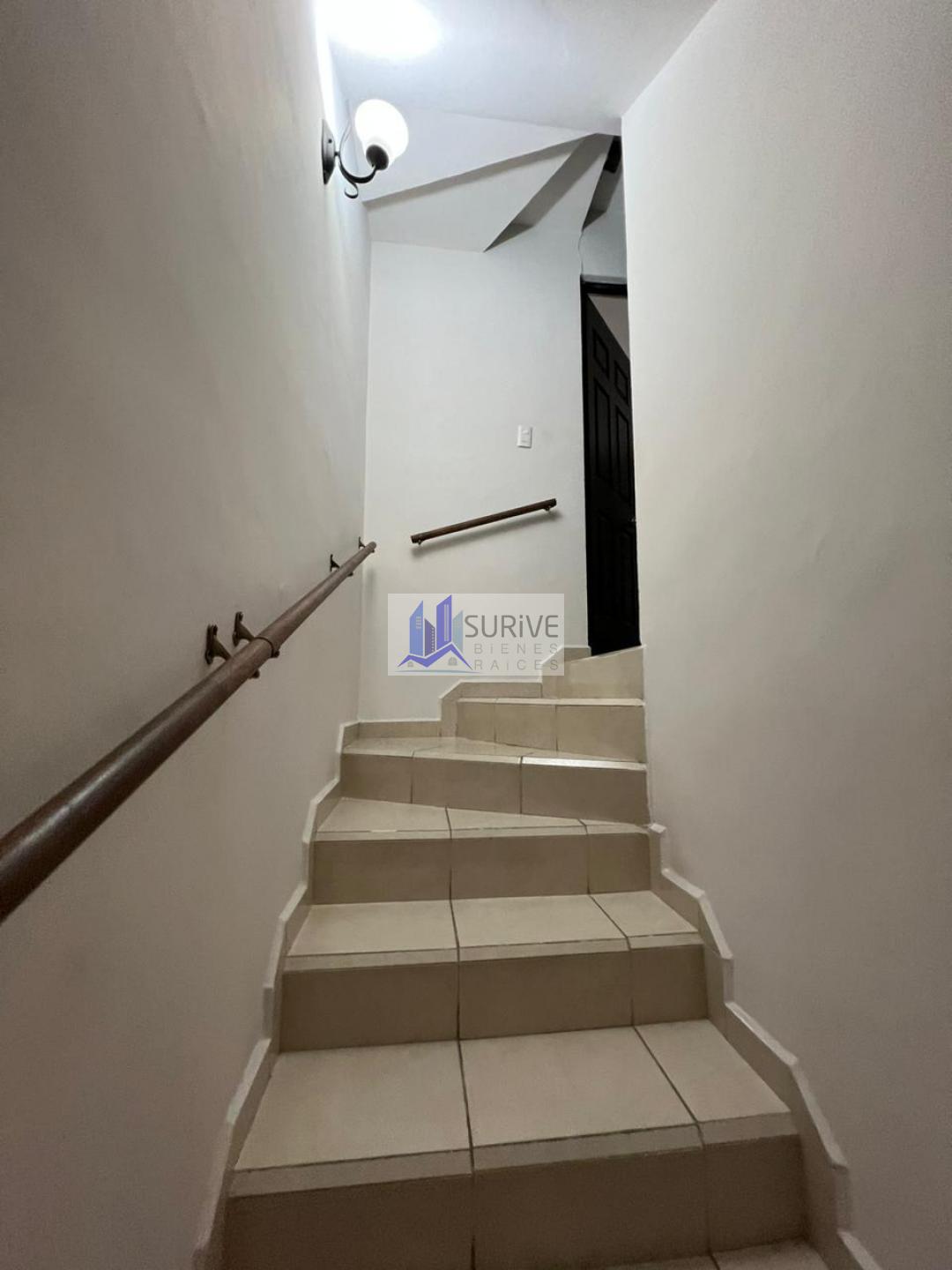 CASA EN VENTA EN APODACA RESIDENCIAL RESERVA ACANTO