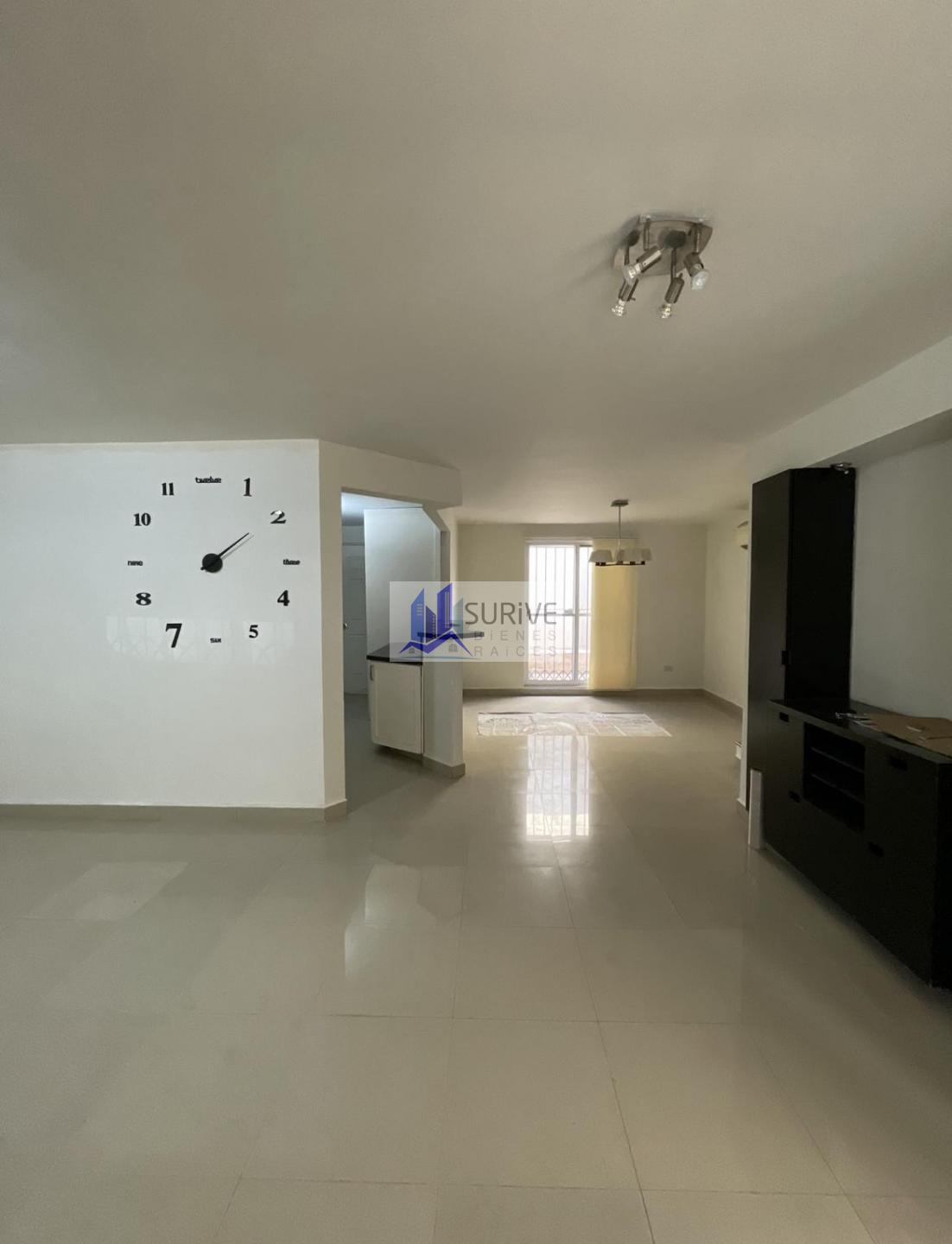Casa en Renta Cerradas de Valle Alto