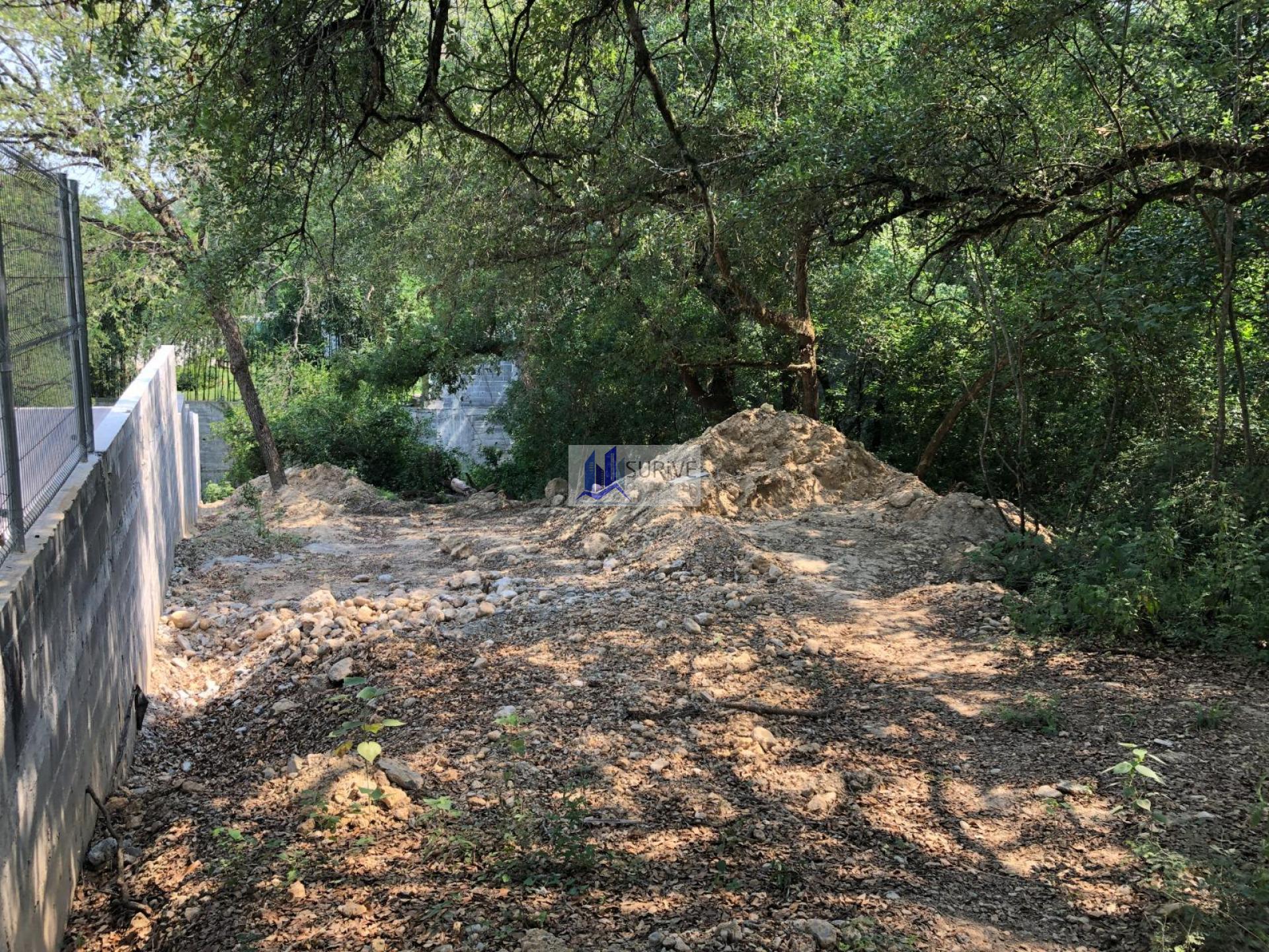 Terreno en exclusivo Fracc. Privado
