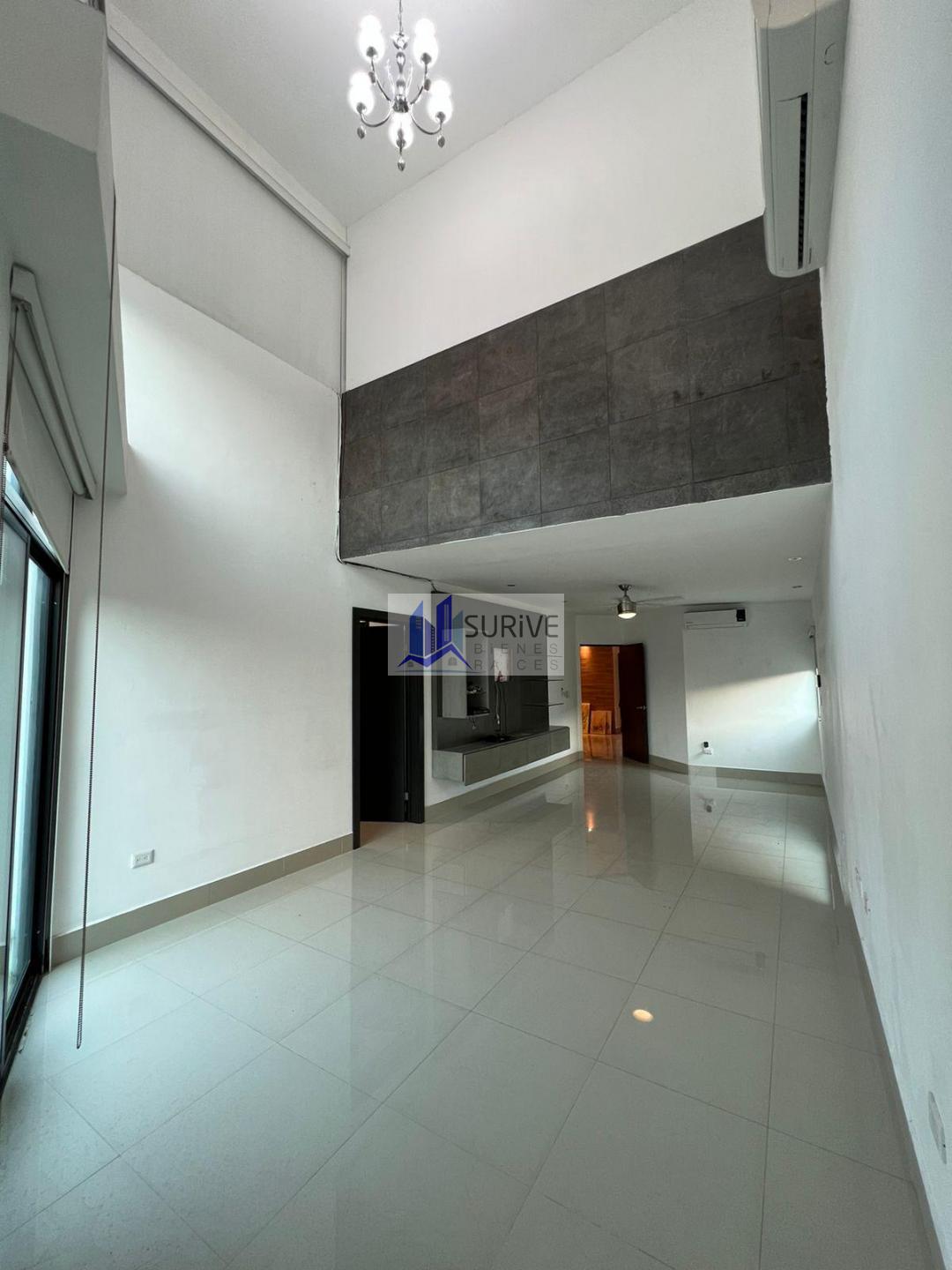 CASA EN VENTA COL. LA RIOJA