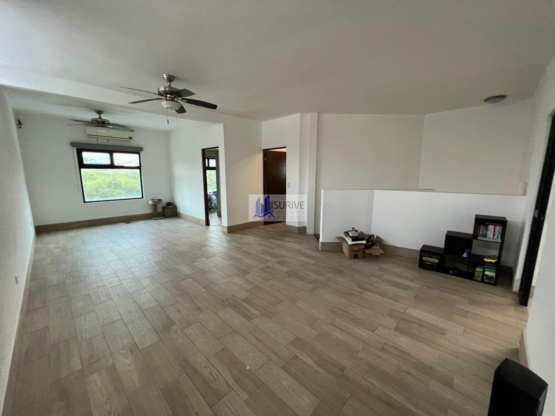 CASA EN VENTA COL. LA RIOJA