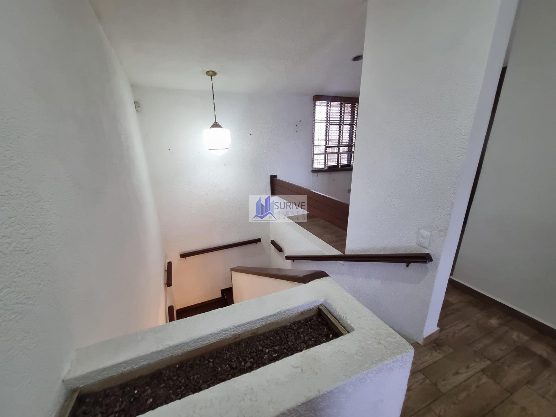 CASA EN VENTA ZONA SUR , CONTRY