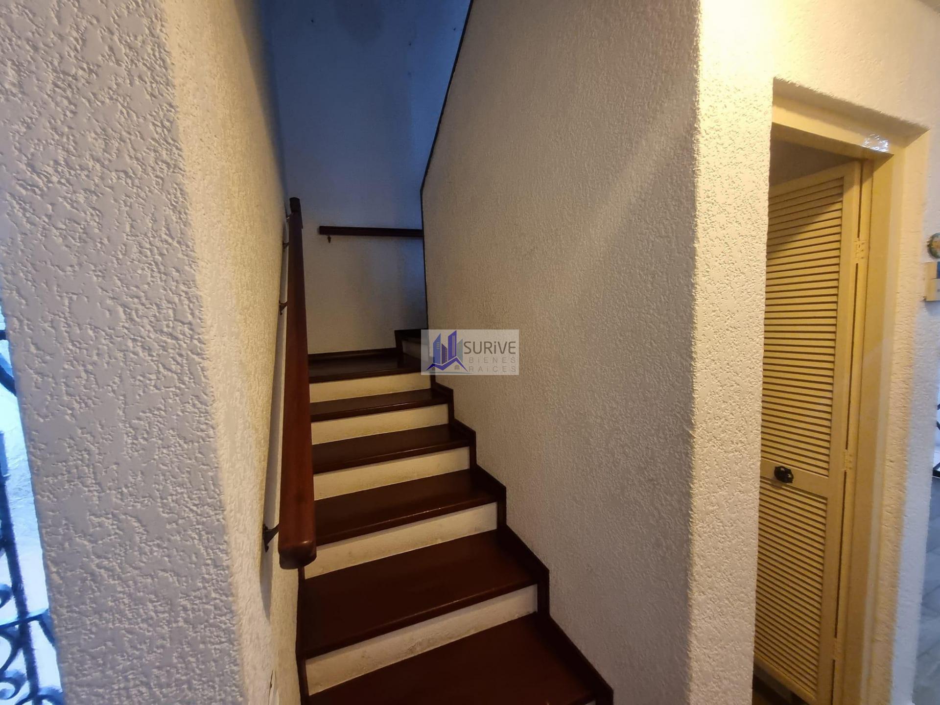 CASA EN VENTA ZONA SUR , CONTRY