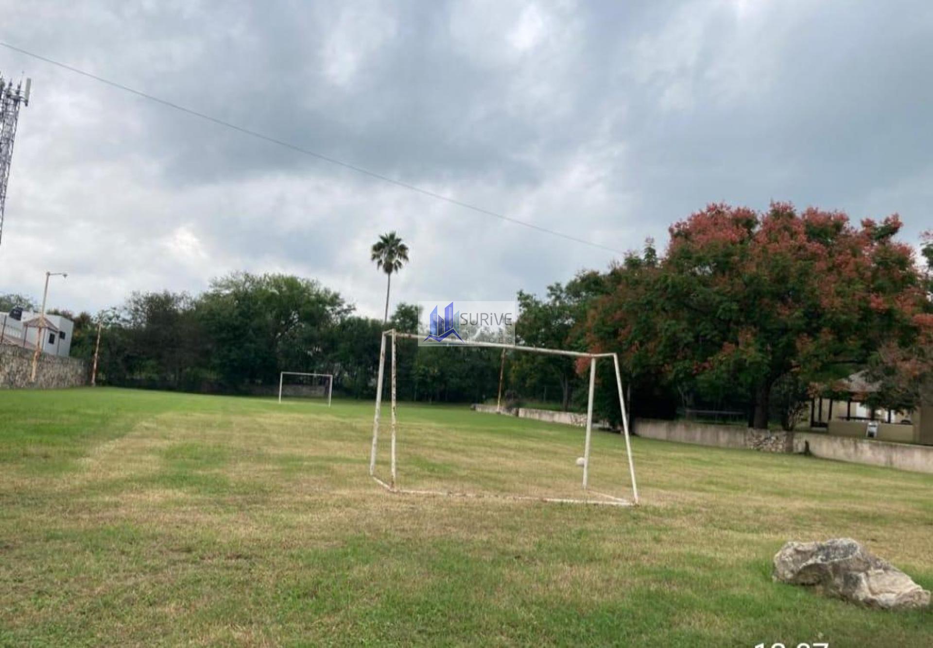 Terreno en venta carretera nacional