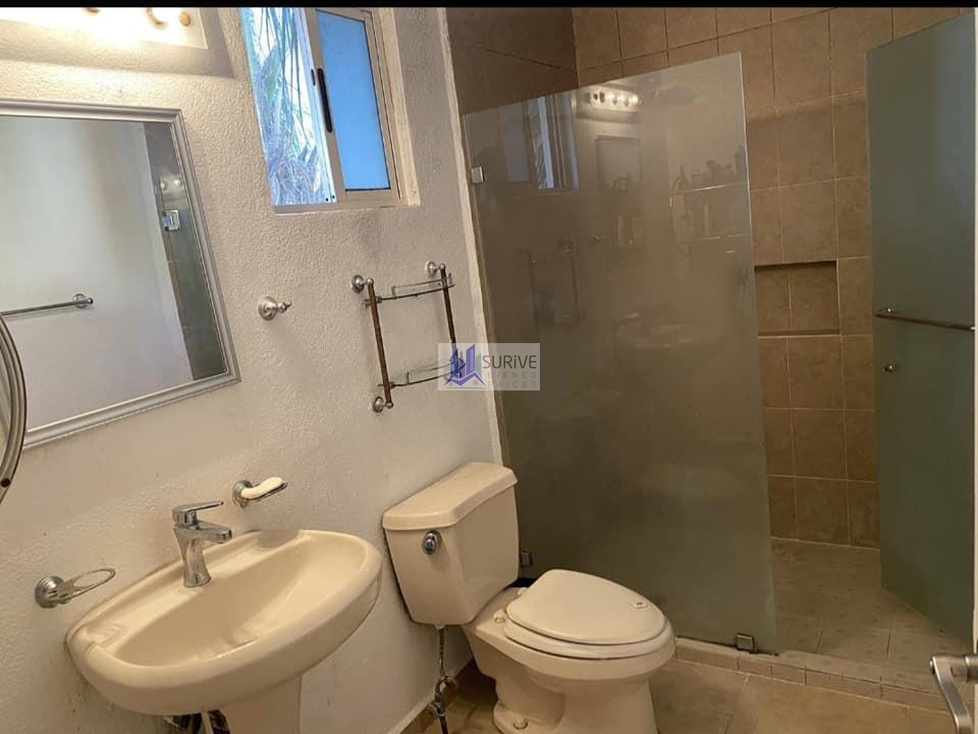 CASA EN VENTA ZONA SUR CARRETERA NACIONAL