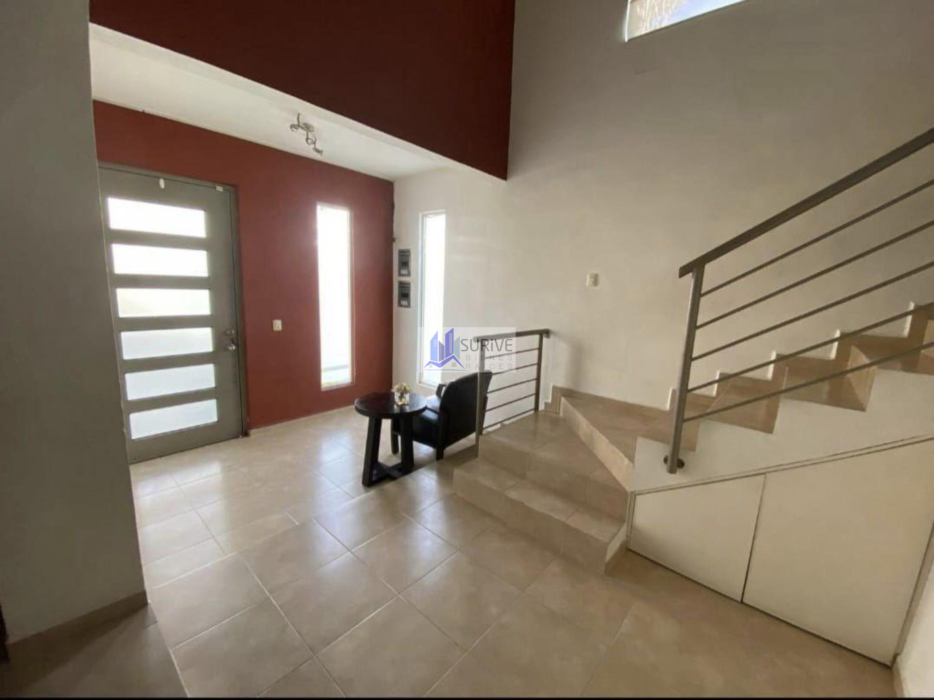 CASA EN VENTA ZONA SUR CARRETERA NACIONAL