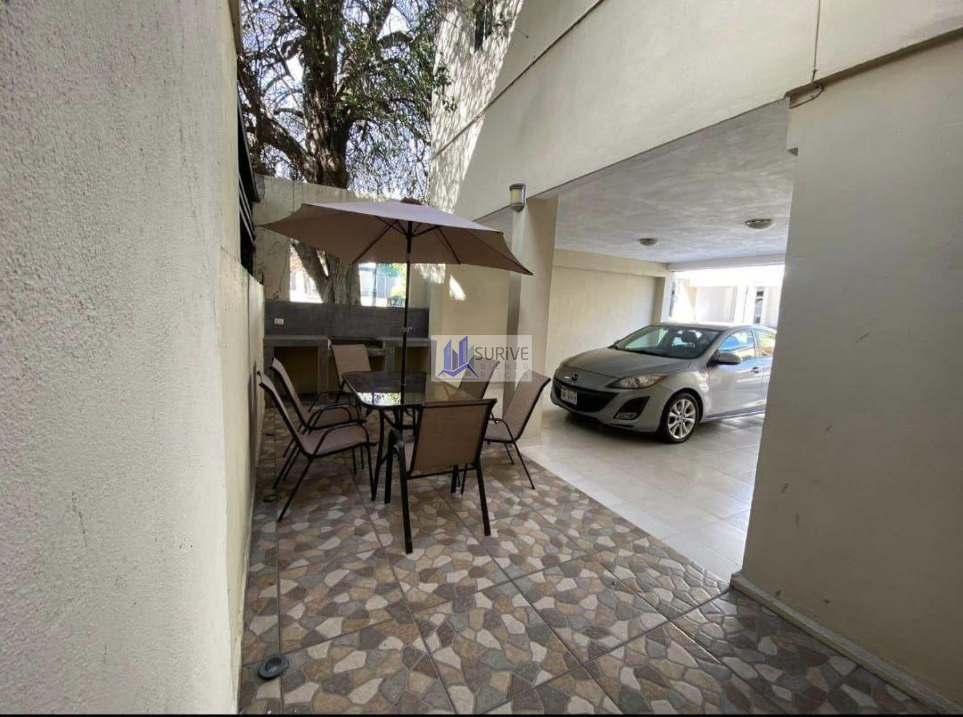 CASA EN VENTA ZONA SUR CARRETERA NACIONAL